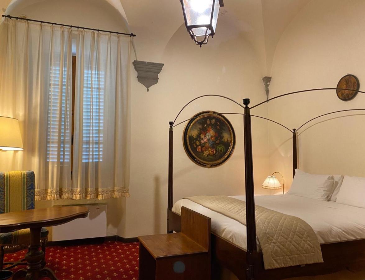 Quattro Gigli Hotel Montopoli in Val dʼArno Zewnętrze zdjęcie