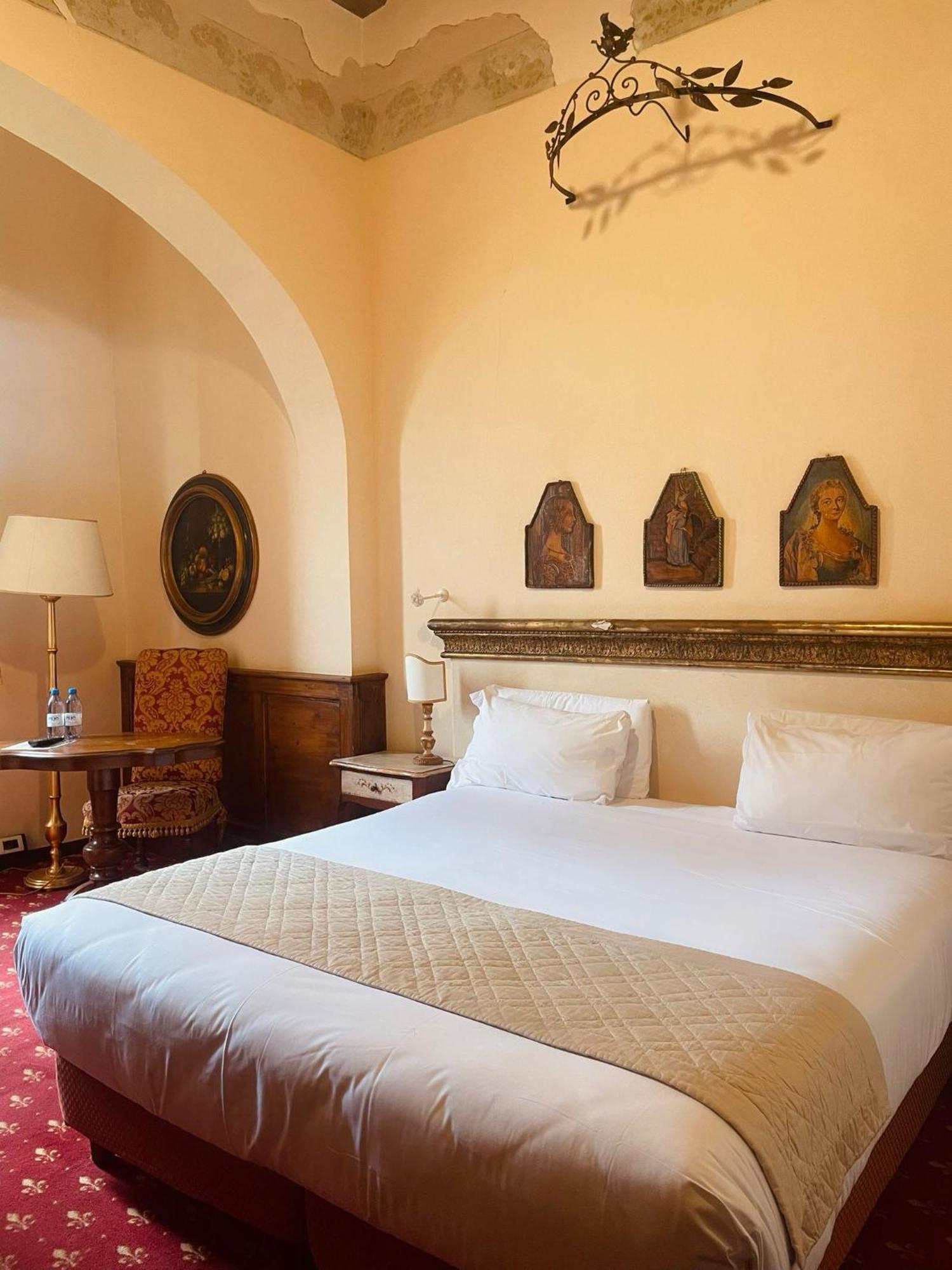 Quattro Gigli Hotel Montopoli in Val dʼArno Zewnętrze zdjęcie